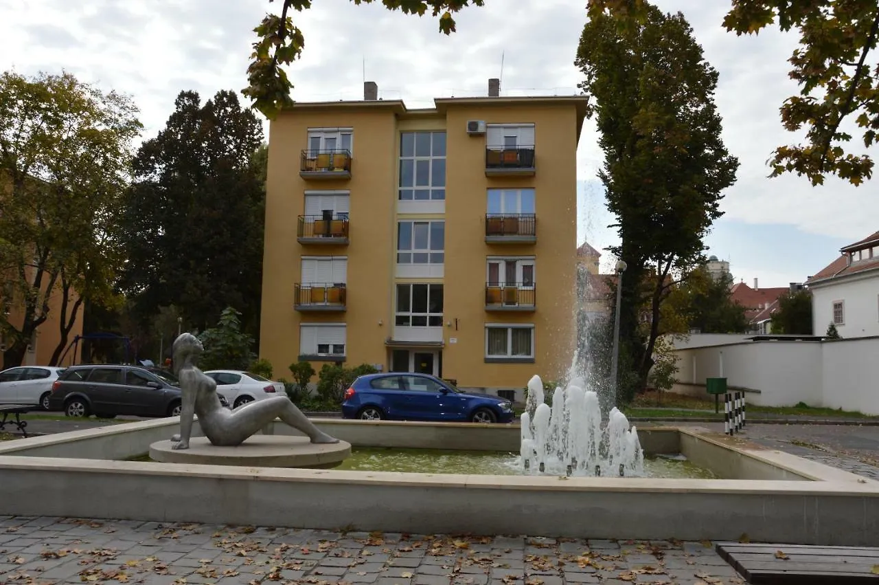Apartment Res Apartman Eger Hungary